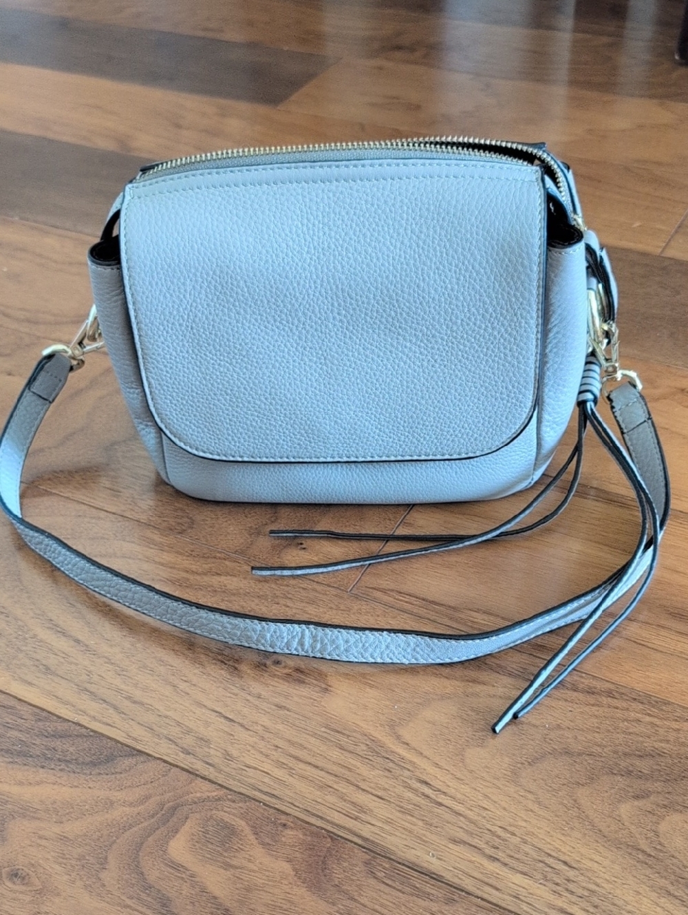 Handbag - Picture 2 of 4